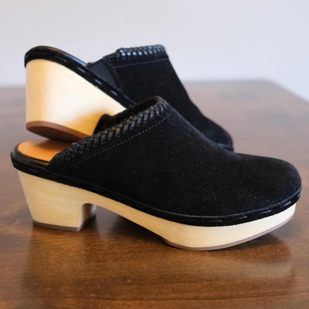 Frye and Co. Women's Size 6 Odessa Braid Mule Black Suede BOHO Wooden Clogs